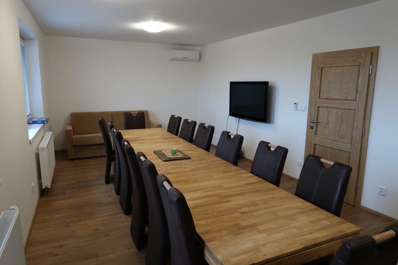 Apartmán Matyáš Drnholec Exterior foto