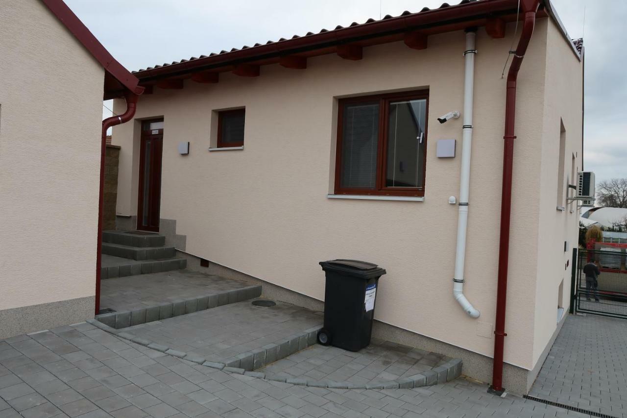 Apartmán Matyáš Drnholec Exterior foto