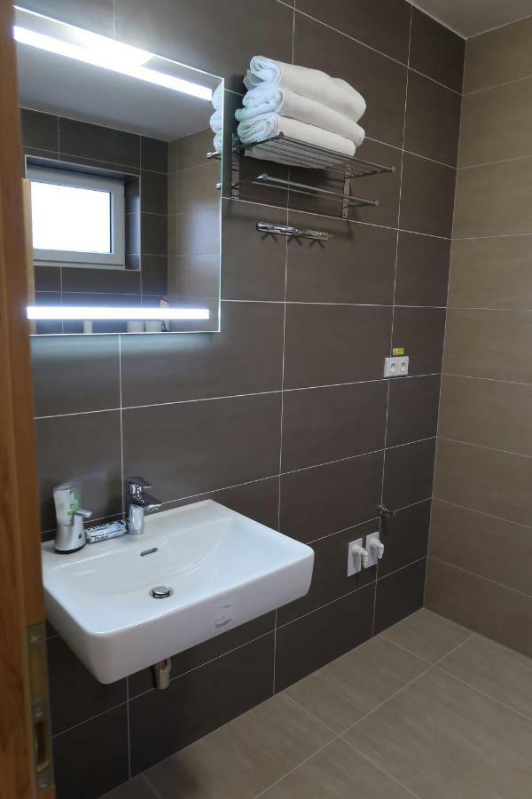 Apartmán Matyáš Drnholec Exterior foto